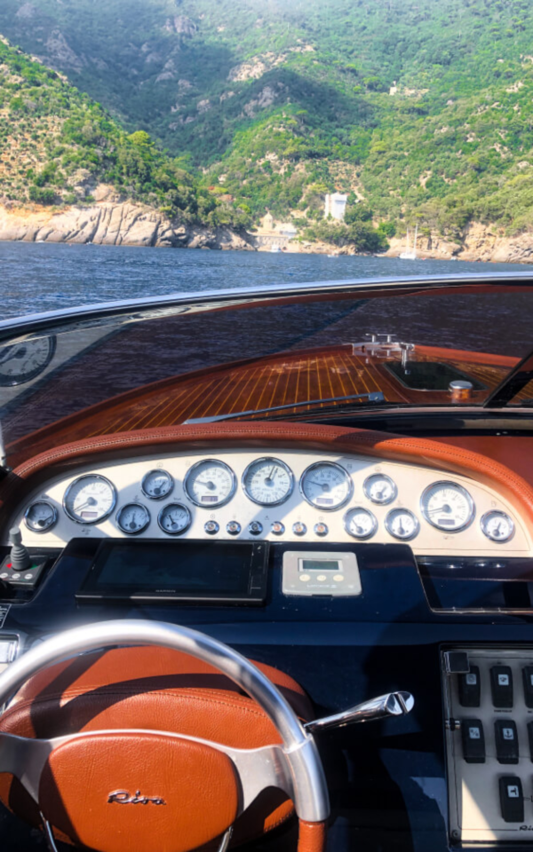 33' Aquariva Super