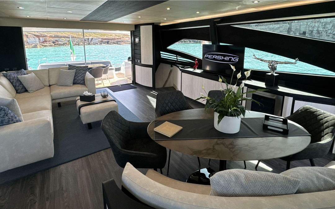 90' Pershing