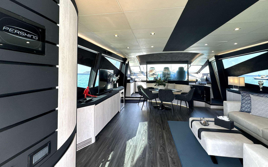 90' Pershing