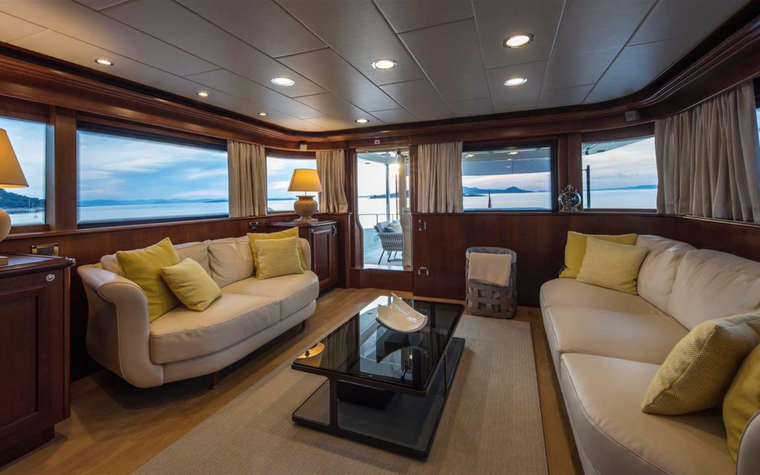 101' Ferretti