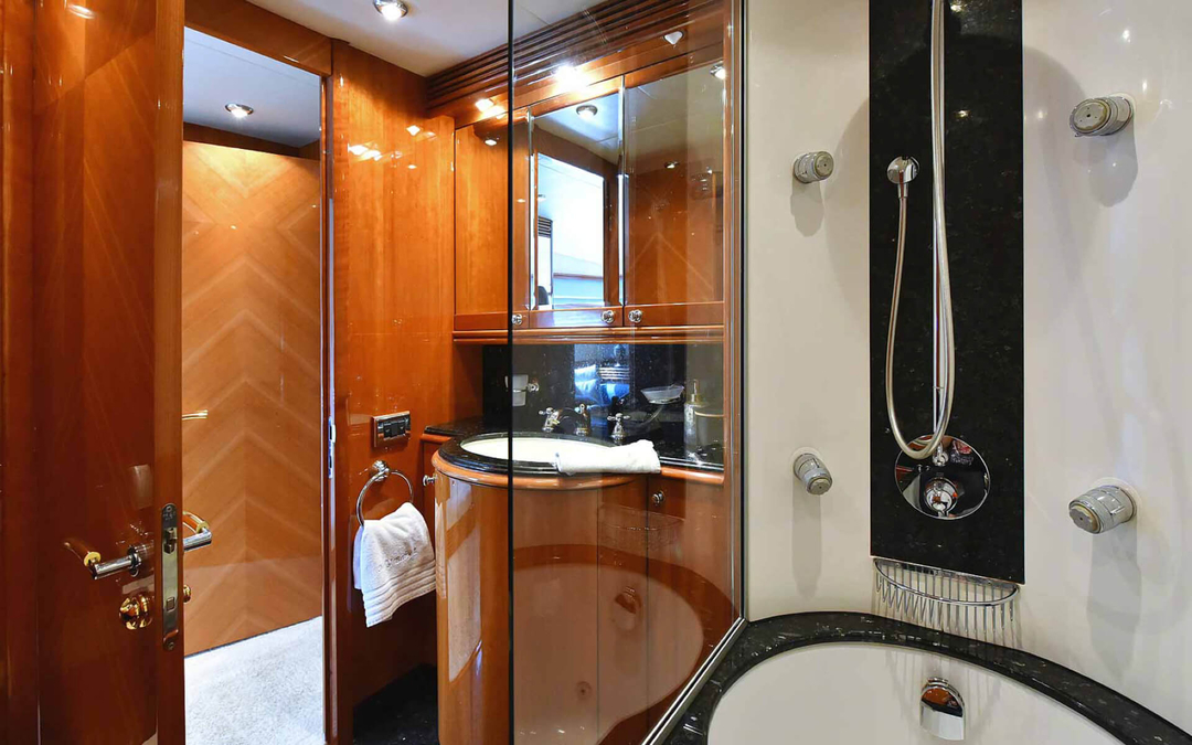 105' Sunseeker