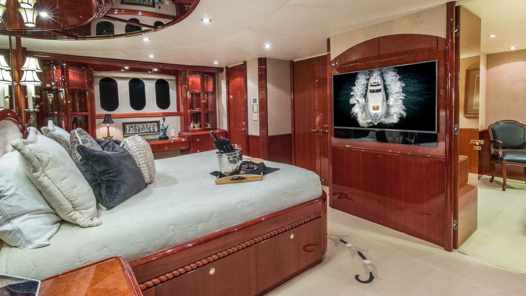 106' Lazzara