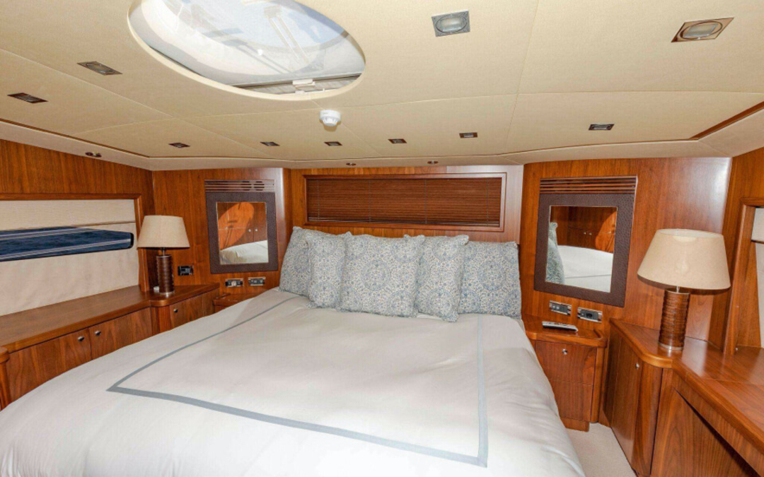 105' Sunseeker