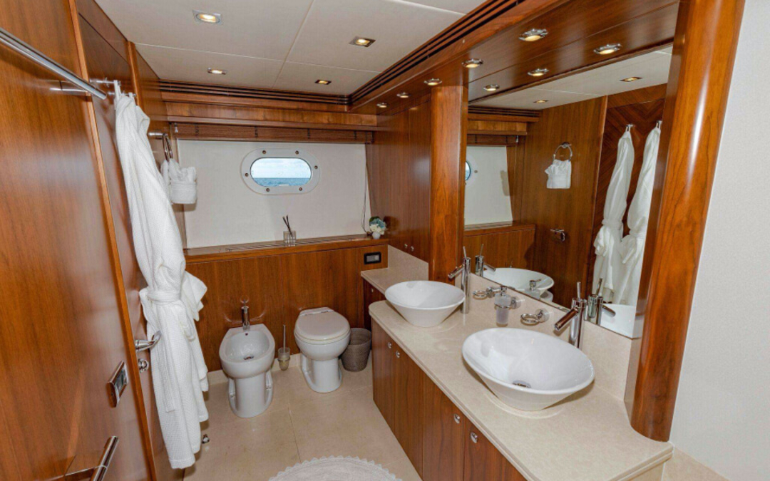 105' Sunseeker