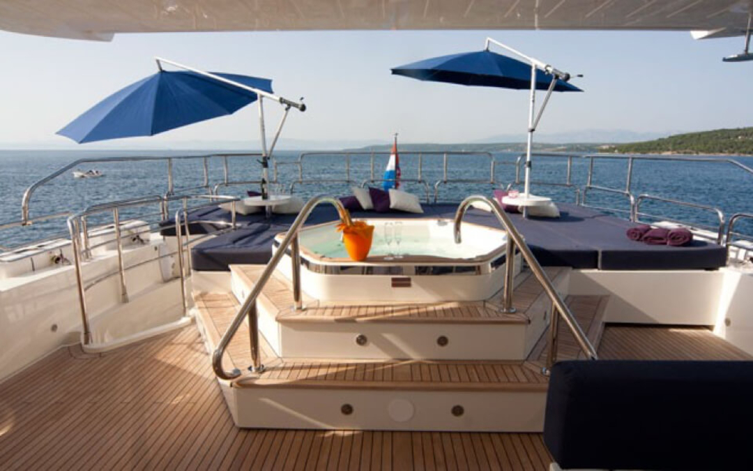 111' Sunseeker