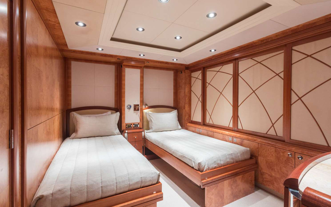 152' Hakvoort
