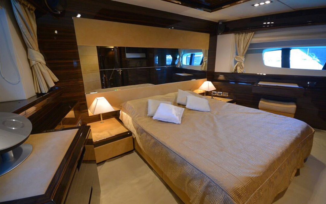 98' Azimut