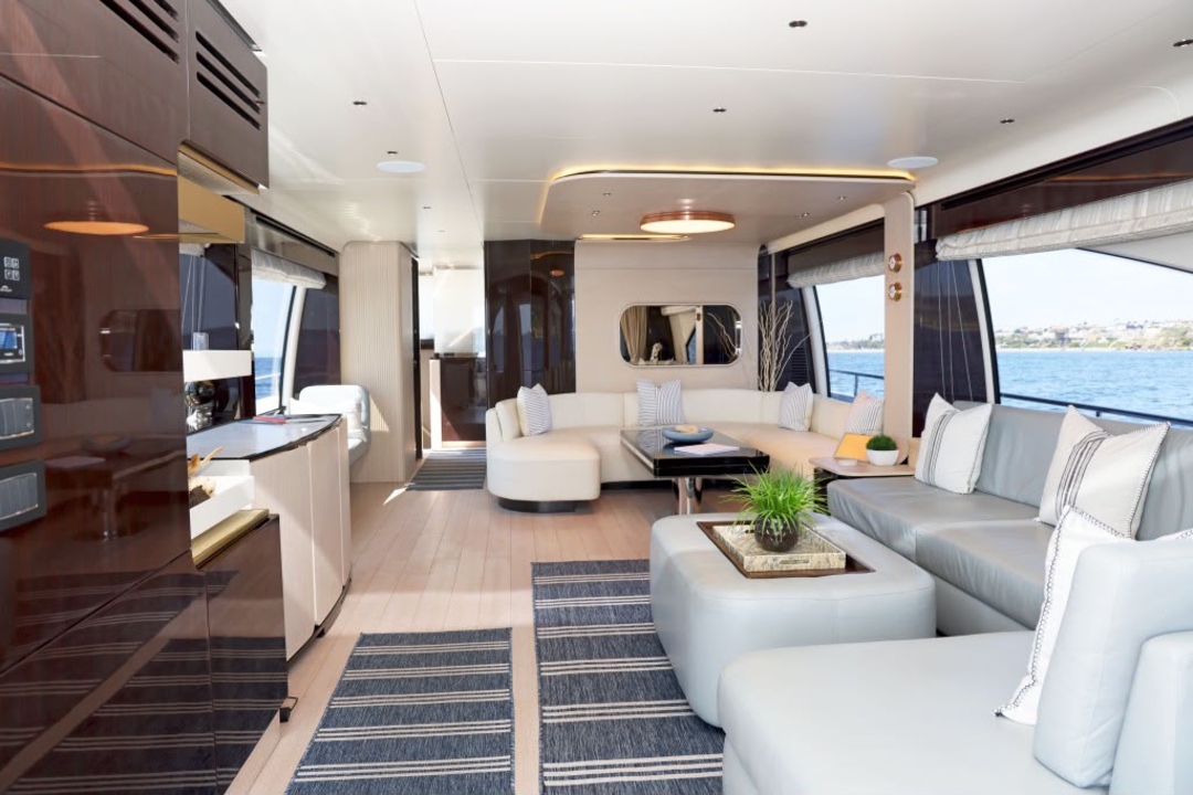 87' Azimut