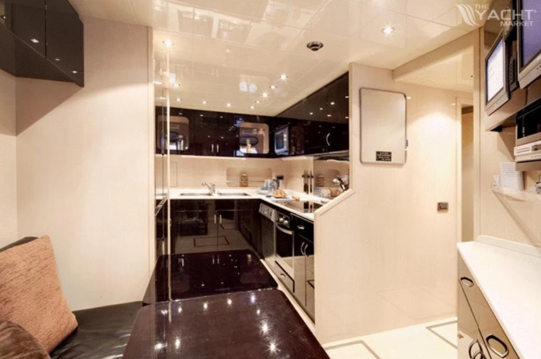 92' Mangusta