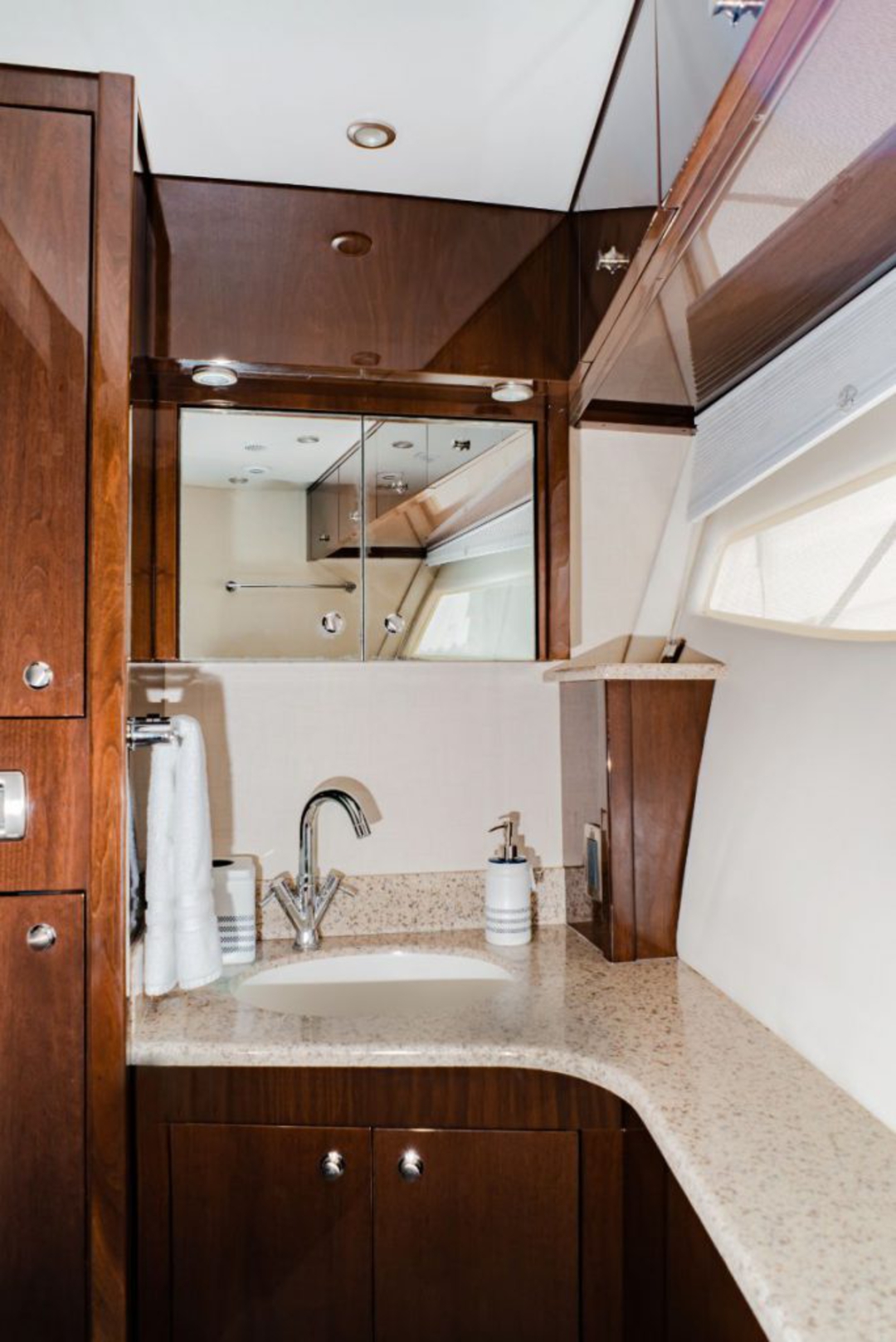 55' Marquis