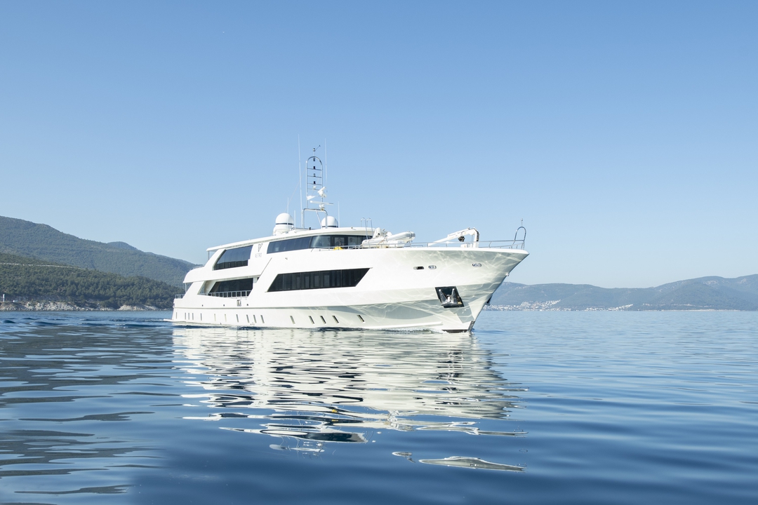 160'  Lurssen