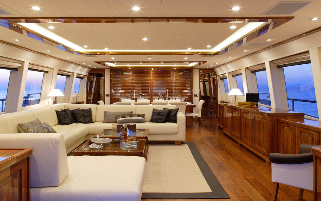 121' Couch