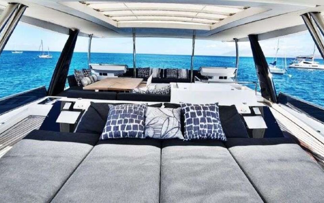 64' Lagoon