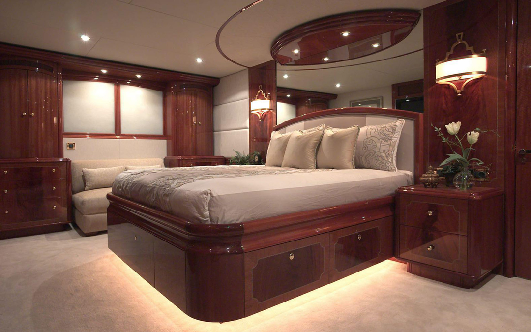 110' Lazzara