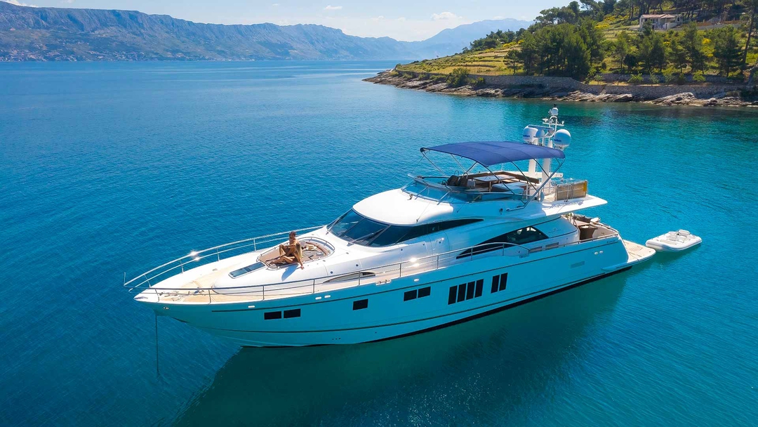 80' Fairline Squadron