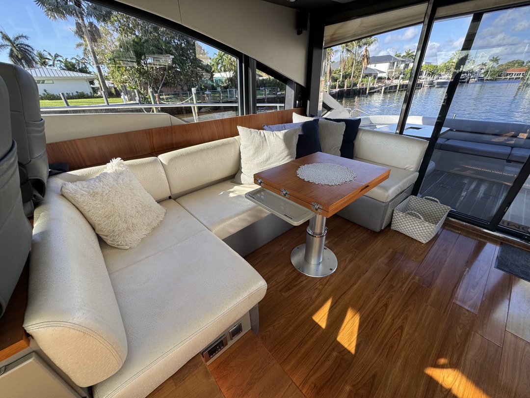 62' Fairline