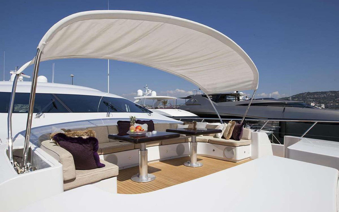 130' Mangusta