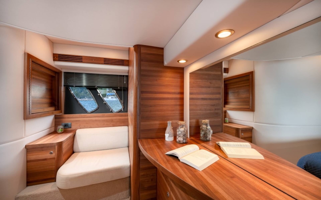 50' Sealine
