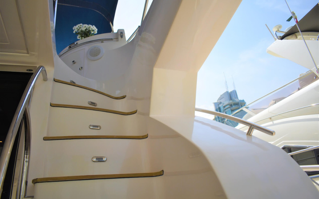 56' Majesty