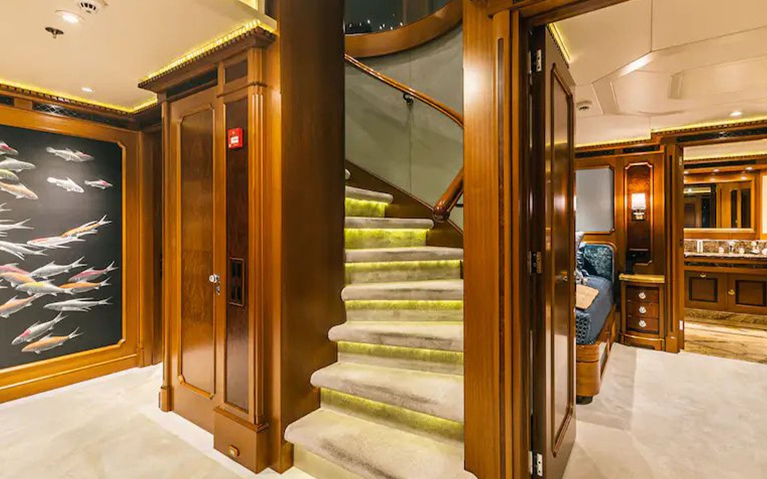 168' Feadship