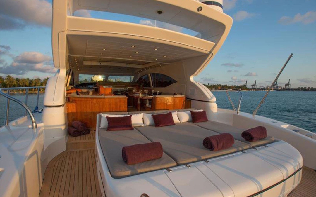 72' Mangusta