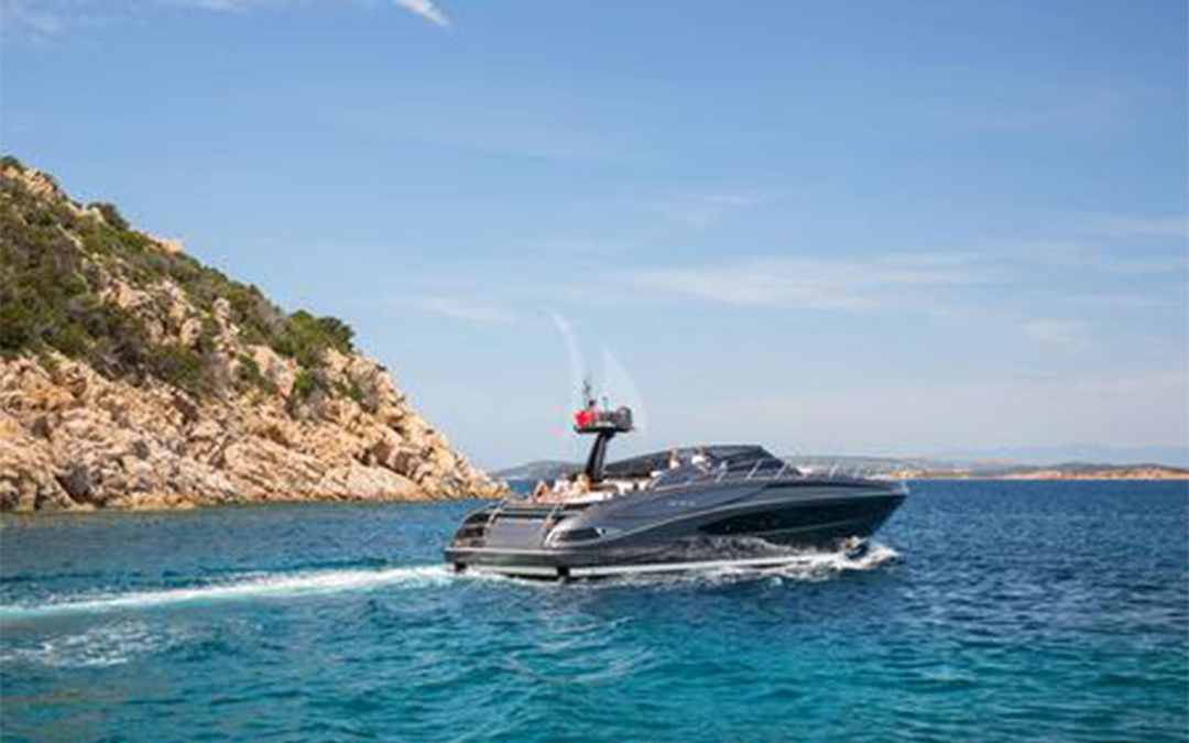 65' Riva