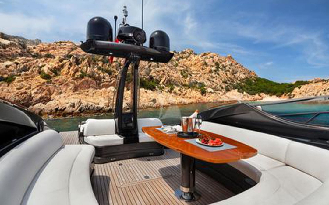 65' Riva
