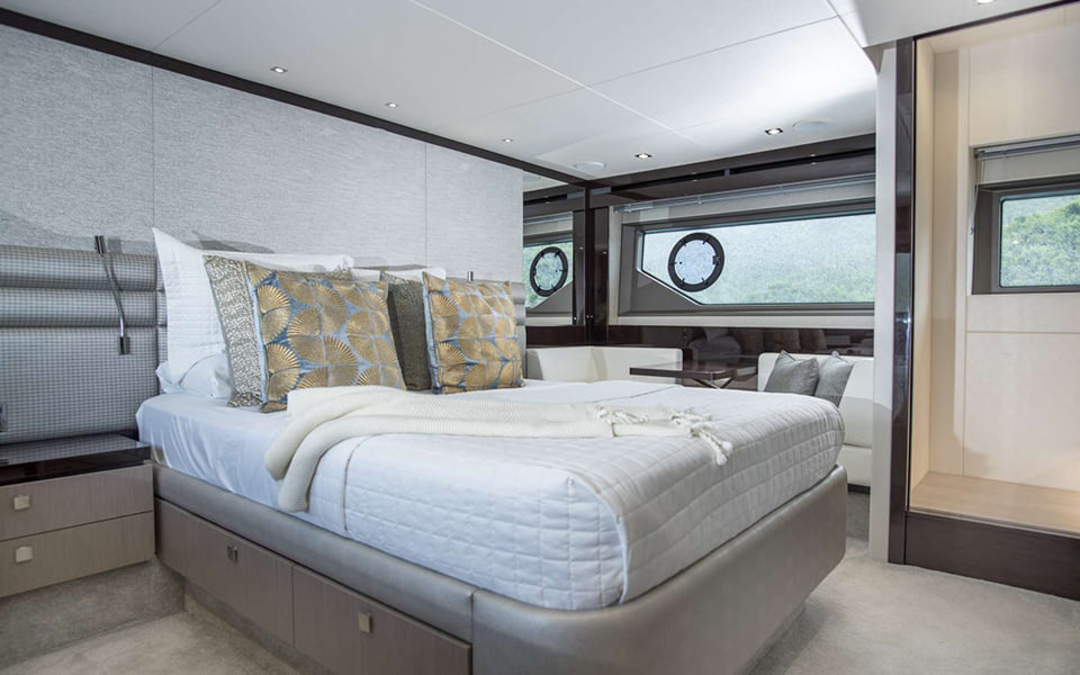66' Sunseeker