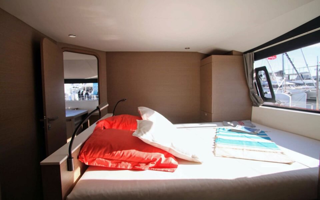51' NEEL Trimarans