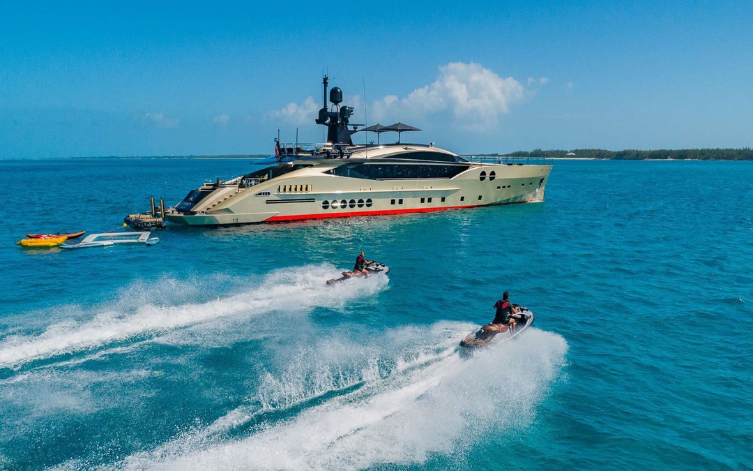 172' Palmer Johnson