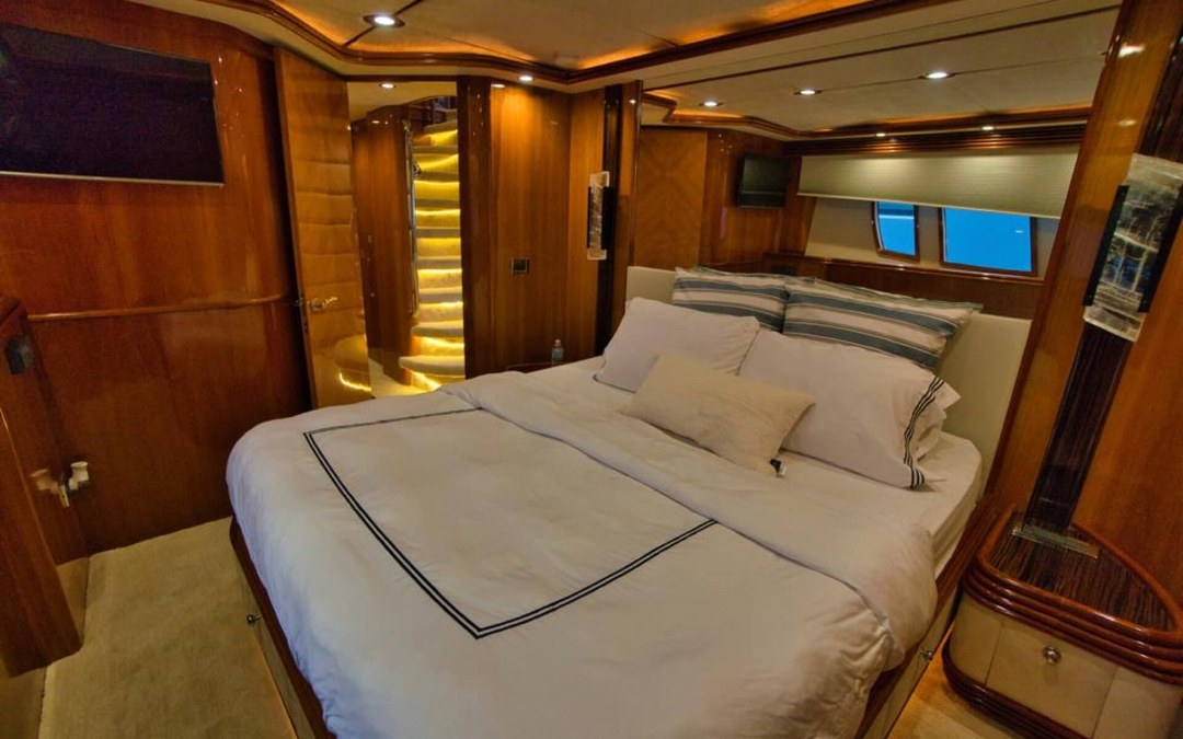 105' Sunseeker