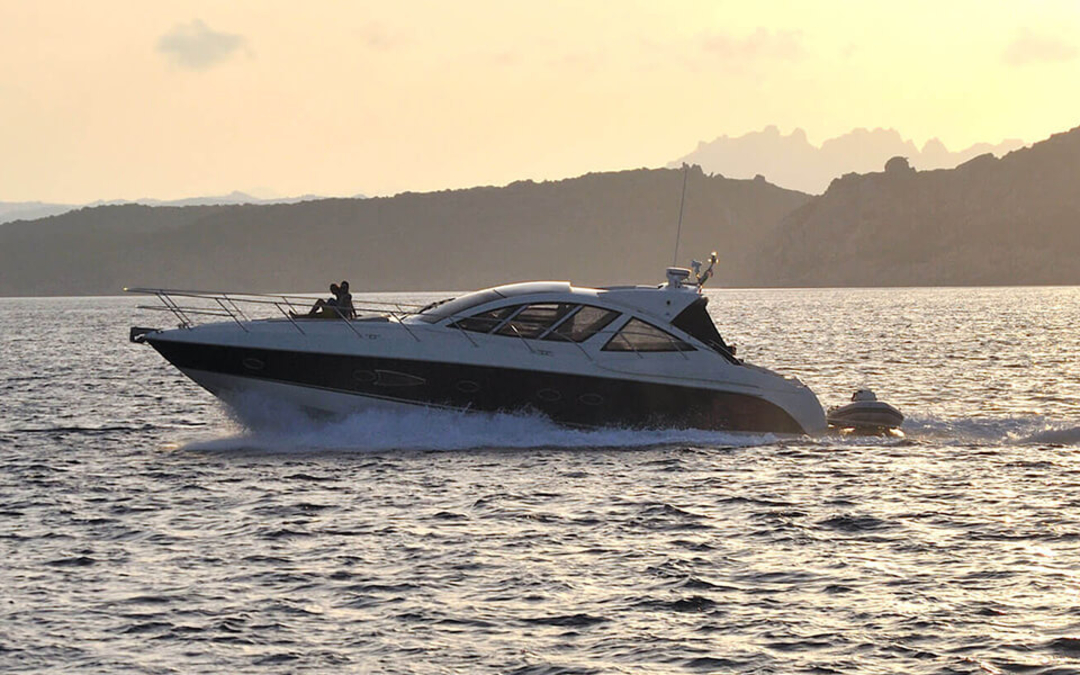 50' Atlantis