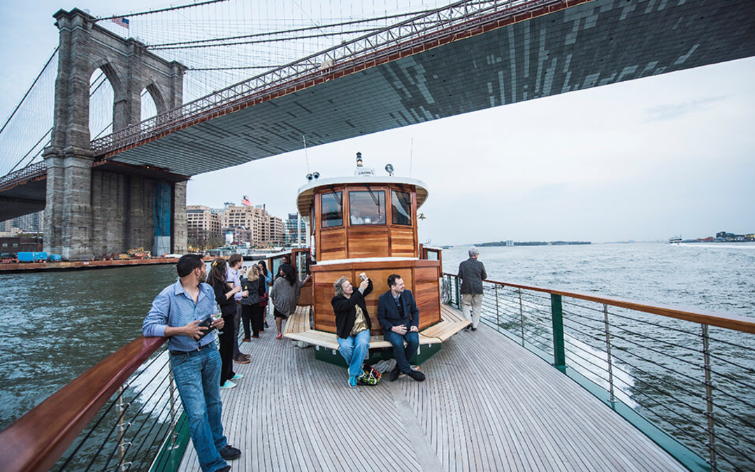 100' Manhattan