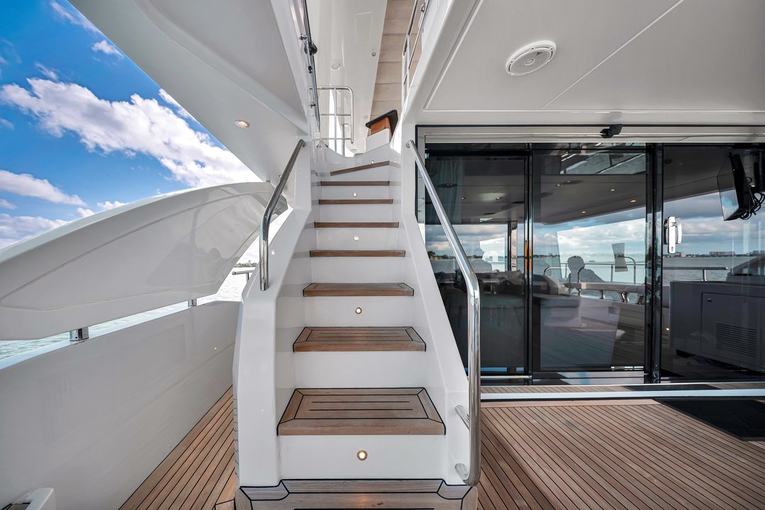 88' Azimut