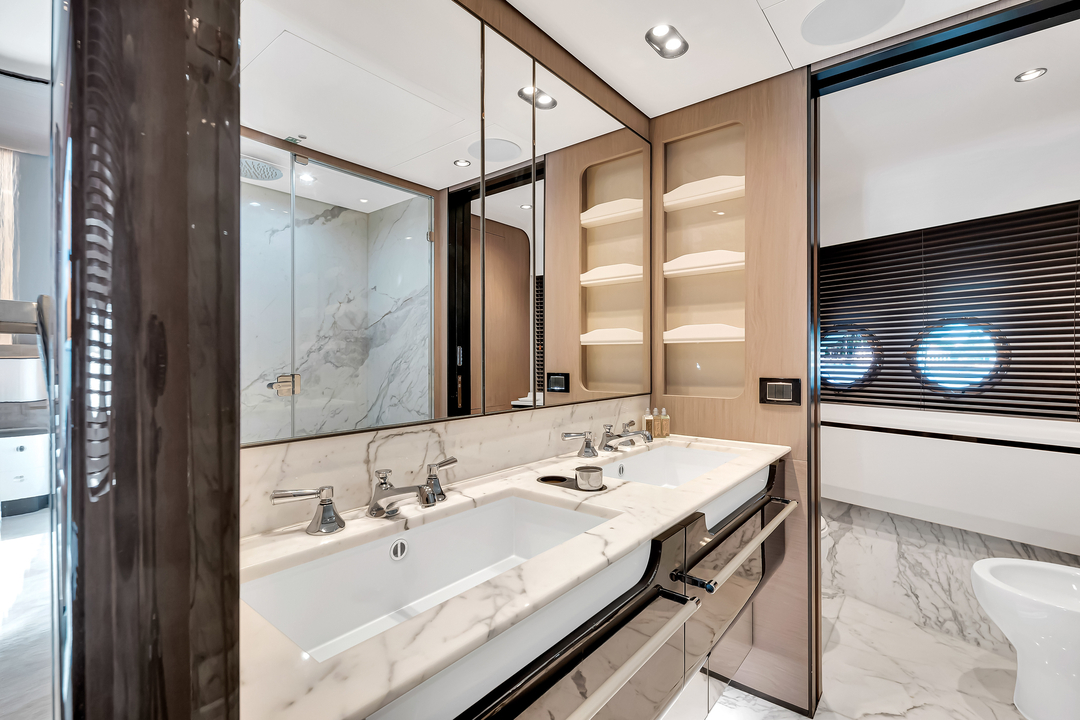 88' Azimut