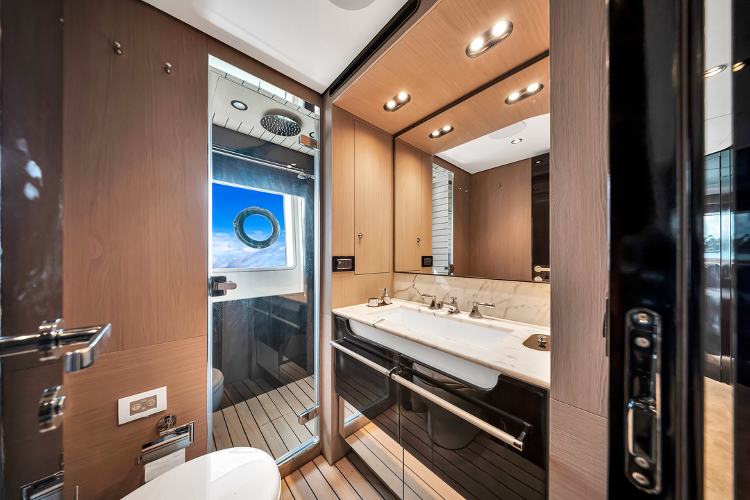 88' Azimut