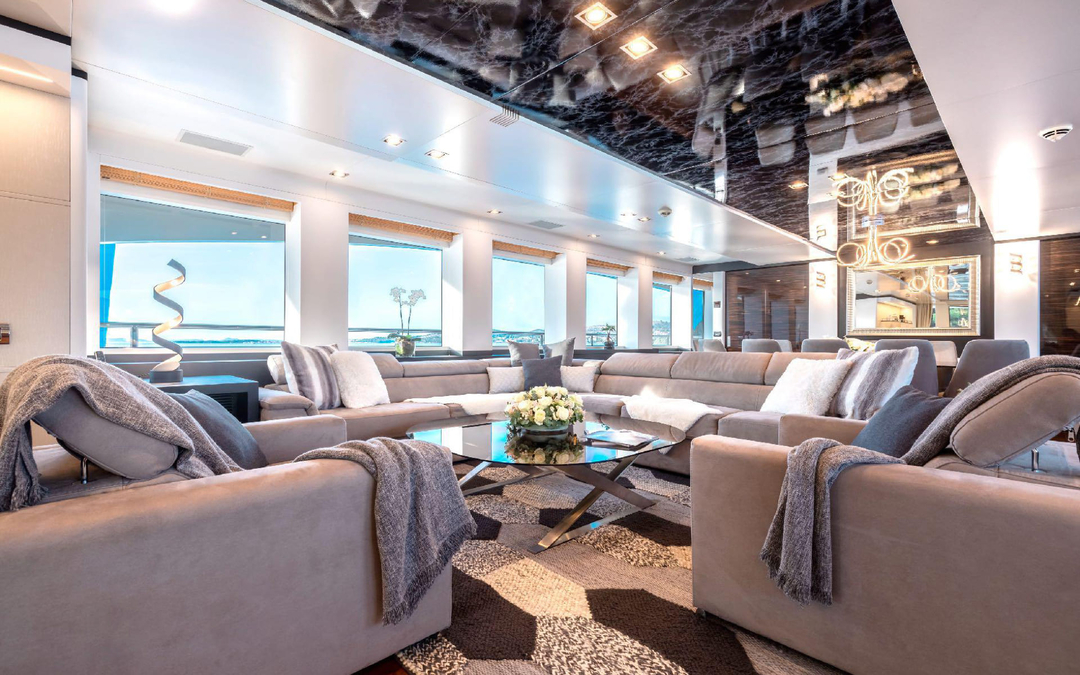 154' Benetti