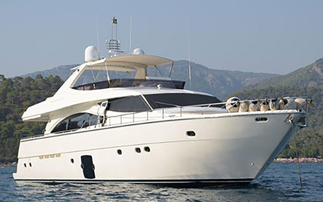 83' Ferretti