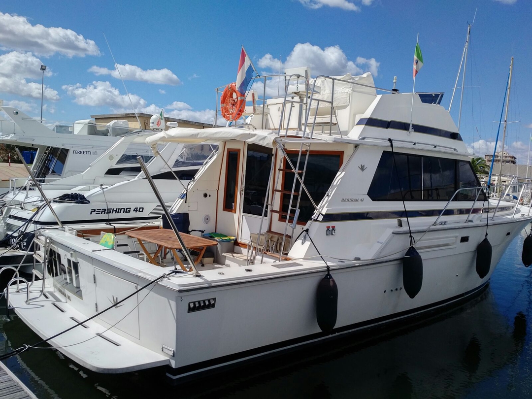 42' Bertram