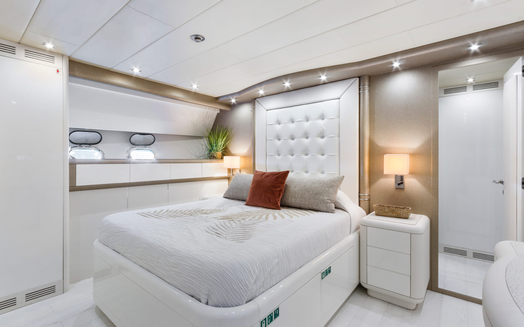 108' Mangusta