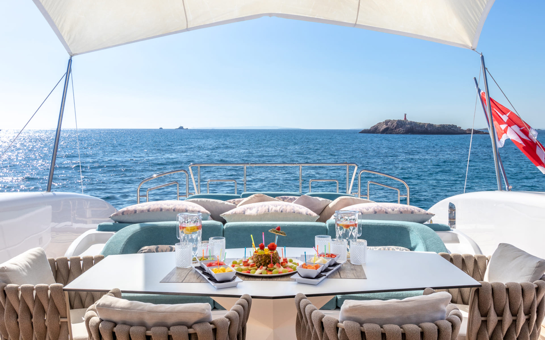 108' Mangusta
