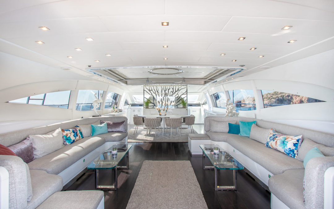 108' Mangusta