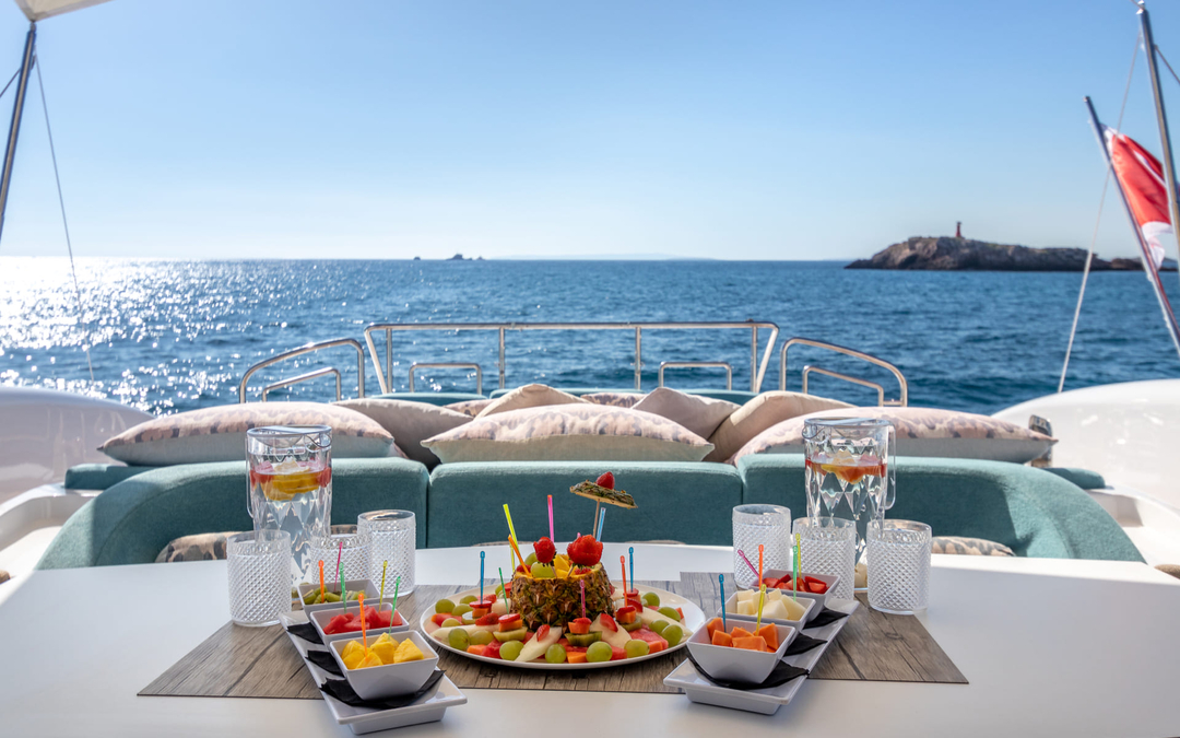 108' Mangusta