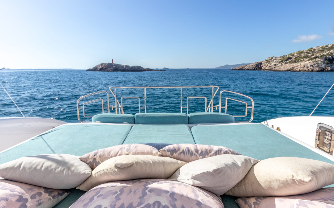 108' Mangusta