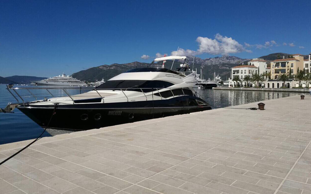 50' Marquis