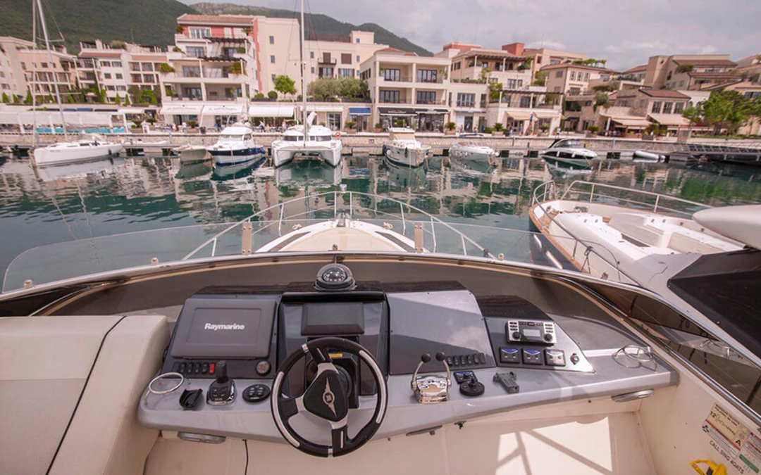 50' Marquis