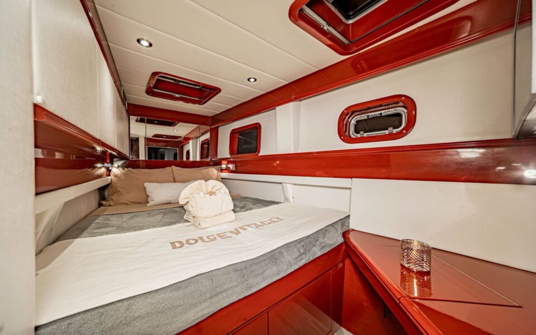 62' Sunreef Yachts