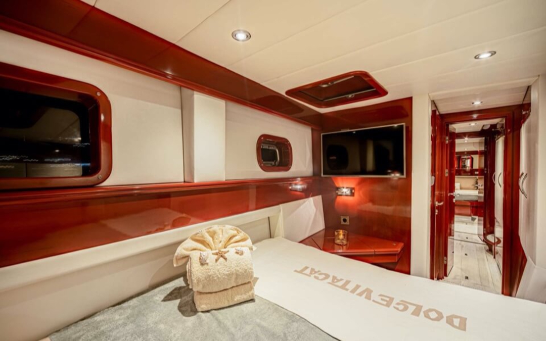62' Sunreef Yachts