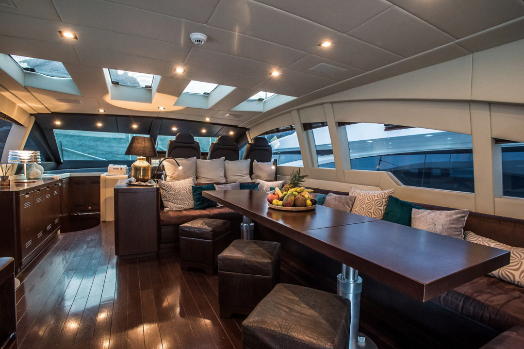 80' Mangusta