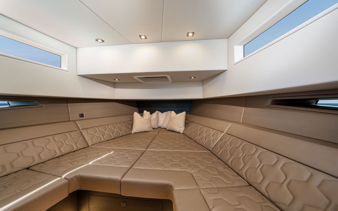 45' Vanquish